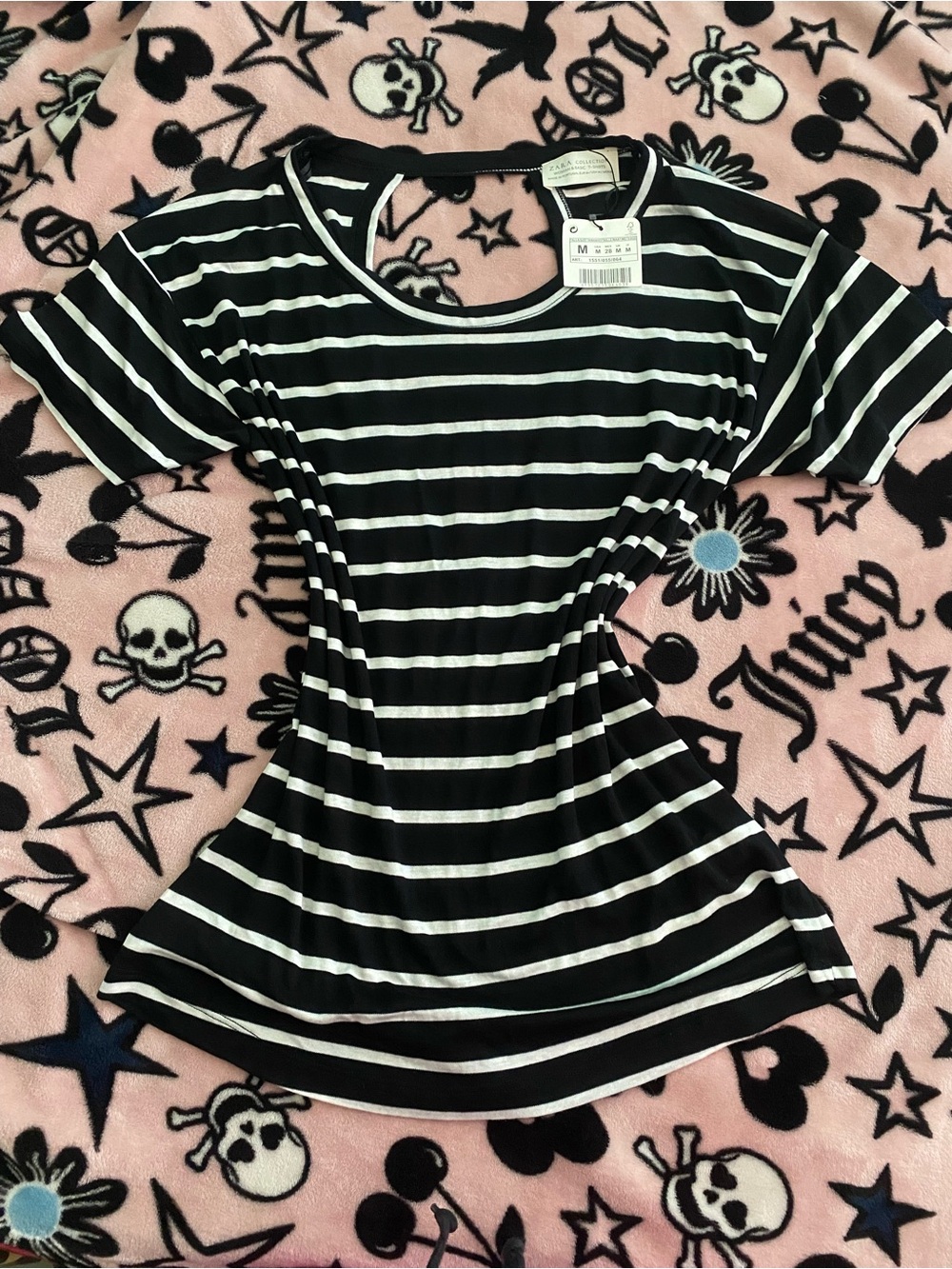 2000s Zara Black & White Striped Short Sleeve Tee